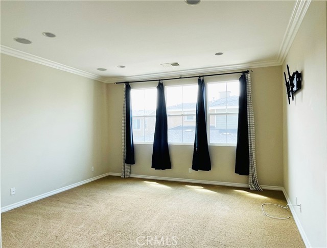 440ac8fe 4433 4b99 8f2f F1a705df0406