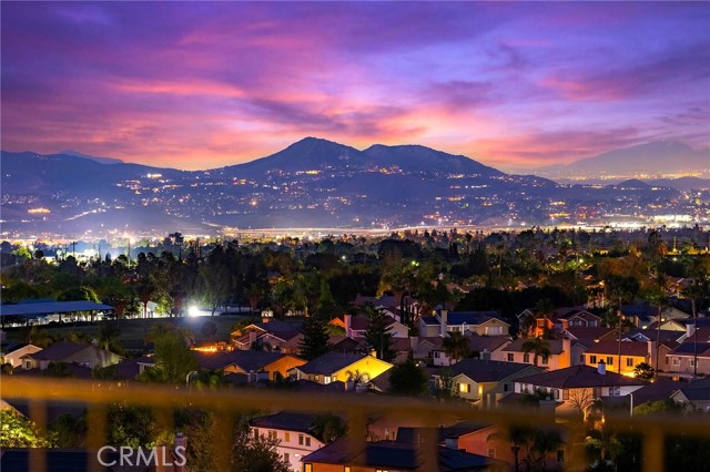 Detail Gallery Image 33 of 56 For 3165 Forest View, Corona,  CA 92882 - 5 Beds | 2/1 Baths