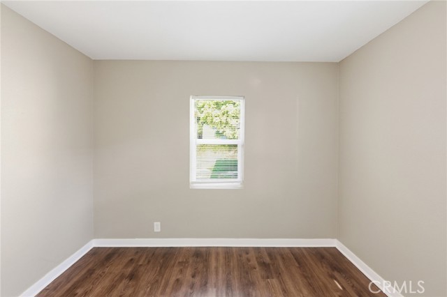 Detail Gallery Image 15 of 31 For 2010 N Corlett, Los Angeles,  CA 90059 - 3 Beds | 2 Baths