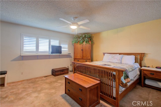 5900 Washington Road, Hughson CA: https://media.crmls.org/medias/440bea59-b7cf-46de-a836-55f9704a74c7.jpg