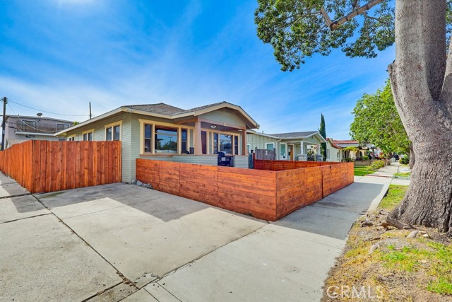 Detail Gallery Image 5 of 39 For 921 W 24th, San Pedro,  CA 90731 - 2 Beds | 1 Baths