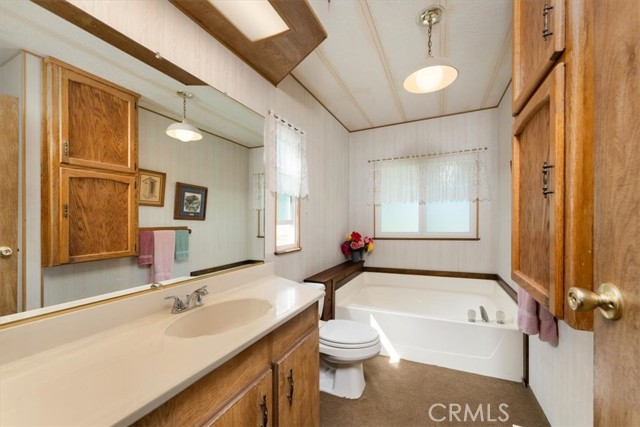 Detail Gallery Image 14 of 59 For 11987 Craig Ave, Red Bluff,  CA 96080 - 2 Beds | 2 Baths