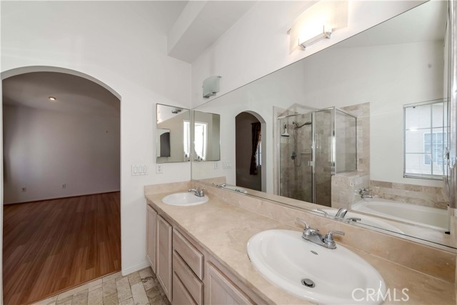 Detail Gallery Image 15 of 23 For 1804 Martina Ave, Torrance,  CA 90501 - 3 Beds | 2/1 Baths