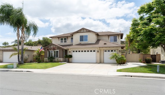 Detail Gallery Image 4 of 57 For 32269 Daisy Dr, Winchester,  CA 92596 - 5 Beds | 3 Baths