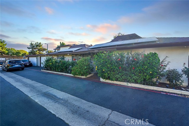 3225 Topaz Lane, Fullerton CA: https://media.crmls.org/medias/44104317-5c52-44e5-9e1e-734ae533c49a.jpg
