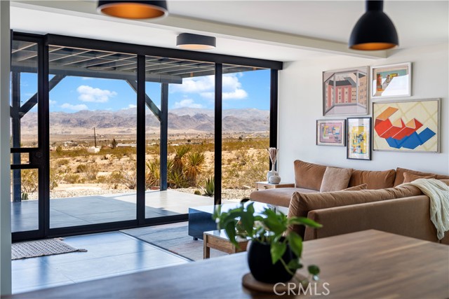62176 Highland View Drive, Joshua Tree CA: https://media.crmls.org/medias/44111c56-447c-42ba-8c07-8f275189f429.jpg