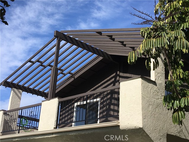 MLS# OC23037242