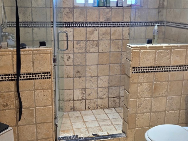 Detail Gallery Image 6 of 14 For 18825 18825 Roberts Rd., Riverside,  CA 92508 - 3 Beds | 2 Baths