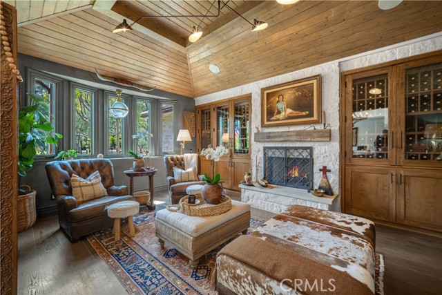Detail Gallery Image 13 of 47 For 5558 Hoback Glen Rd, Hidden Hills,  CA 91302 - 5 Beds | 5 Baths
