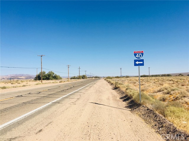 Detail Gallery Image 16 of 18 For 52818110 National Trails Hwy, Newberry Springs,  CA 92365 - – Beds | – Baths