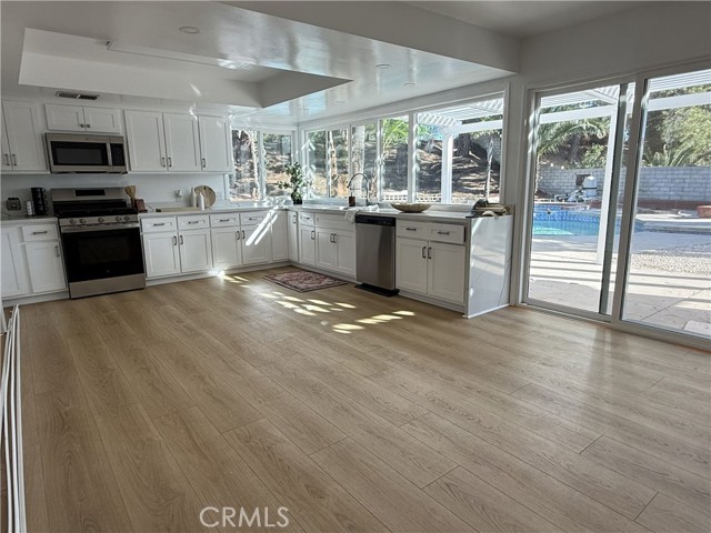 10470 Laramie photo 14