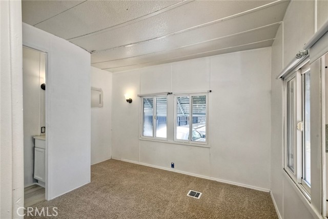 Detail Gallery Image 16 of 32 For 699 N Vulcan #1,  Encinitas,  CA 92024 - 2 Beds | 1/1 Baths