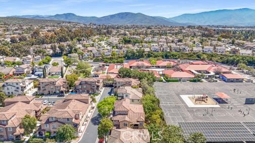 624 Corte Patio, Chula Vista CA: https://media.crmls.org/medias/44155749-6a22-414a-a01b-ecc4de86aab0.jpg