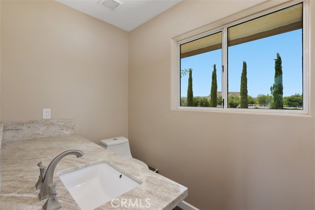 37789 Avenida La Cresta, Murrieta CA: https://media.crmls.org/medias/4416198f-98ec-4b2c-ab06-4095bc4dbdcc.jpg