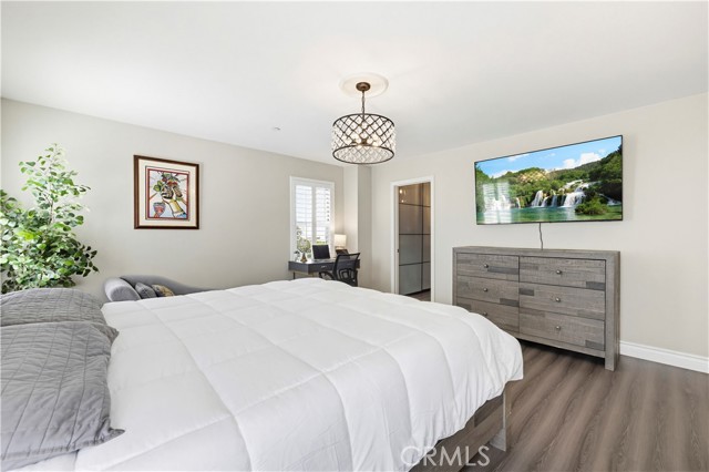 Detail Gallery Image 36 of 42 For 19890 Holly Drive, Saugus,  CA 91350 - 3 Beds | 3 Baths