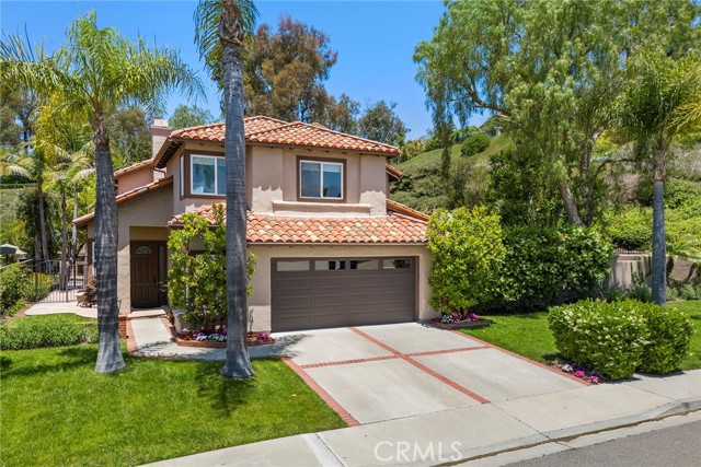 Detail Gallery Image 2 of 41 For 21 Mykonos, Laguna Niguel,  CA 92677 - 4 Beds | 3/1 Baths