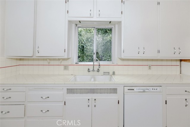 6267 Hart Avenue, Temple City CA: https://media.crmls.org/medias/4416c0b5-54ed-4838-b8d8-9b5c5bb36320.jpg