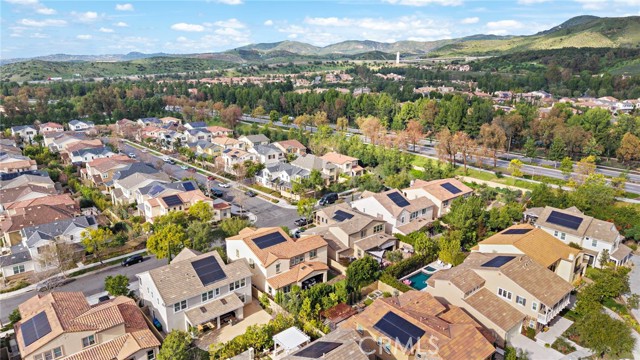 Detail Gallery Image 55 of 60 For 106 Fieldwood, Irvine,  CA 92618 - 5 Beds | 5/1 Baths