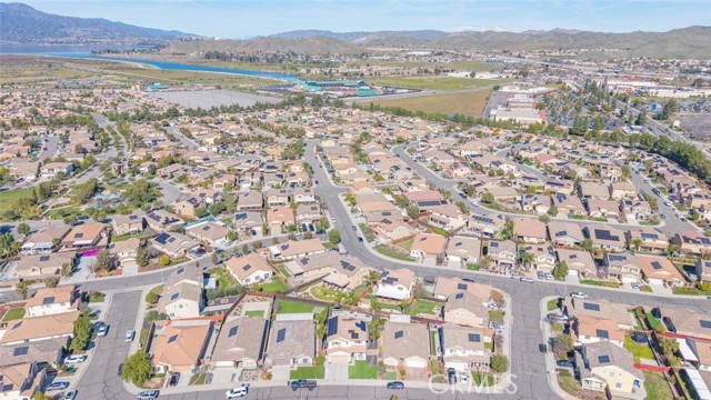 Detail Gallery Image 46 of 47 For 29522 Mascot, Lake Elsinore,  CA 92530 - 4 Beds | 2/1 Baths