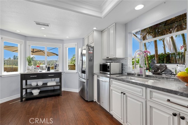 Detail Gallery Image 13 of 39 For 24192 Briones Dr, Laguna Niguel,  CA 92677 - 3 Beds | 2/1 Baths