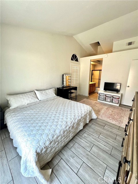 Image 14 of 18 For 25291 Maxy Drive