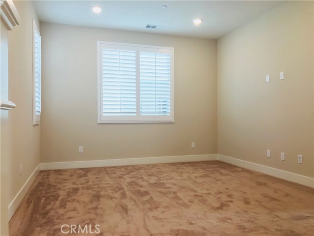 143 Interval, Irvine CA: https://media.crmls.org/medias/4417fcaf-8752-47a4-b634-3d1bed003047.jpg
