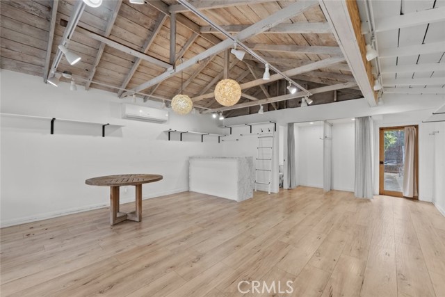 4913 Topanga Canyon Boulevard, Woodland Hills (los Angeles), California 91364, ,Commercial Lease,For Rent,4913 Topanga Canyon Boulevard,CRSR25042493