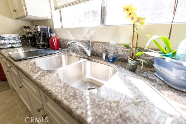 205 Lucia Avenue, Redondo Beach, California 90277, 7 Bedrooms Bedrooms, ,3 BathroomsBathrooms,Residential,Sold,Lucia,SB17052115