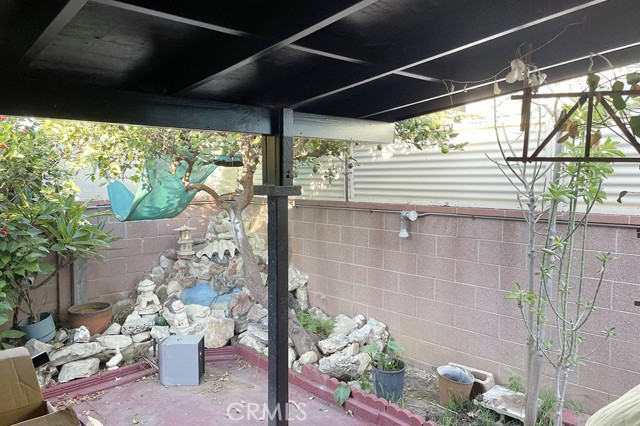Detail Gallery Image 14 of 30 For 643 W 168th Pl, Gardena,  CA 90247 - 4 Beds | 2 Baths