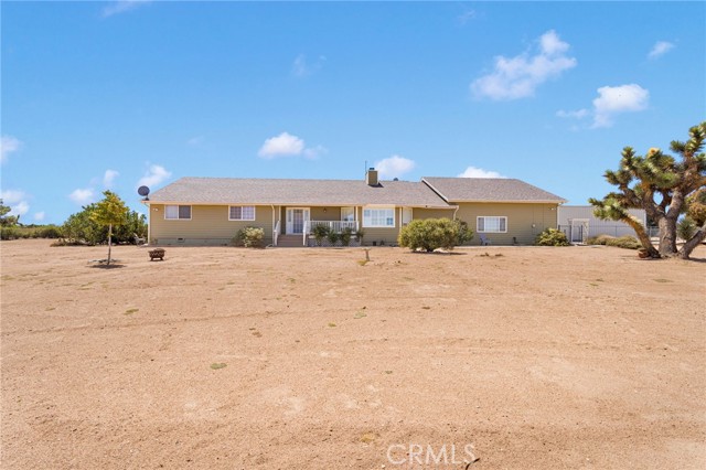 Detail Gallery Image 3 of 38 For 8875 Fremontia Rd, Oak Hills,  CA 92344 - 3 Beds | 2 Baths