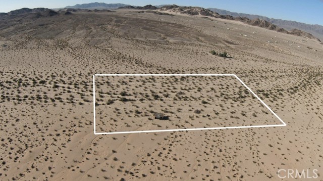 78701 Ramona Drive, 29 Palms CA: https://media.crmls.org/medias/4419cd66-afca-4113-9422-0c84cd910e60.jpg