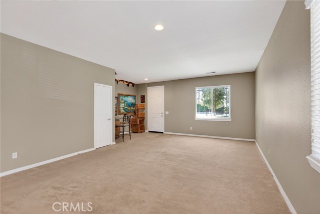 Detail Gallery Image 8 of 33 For 32795 Santa Cruz, Lake Elsinore,  CA 92530 - 3 Beds | 2 Baths