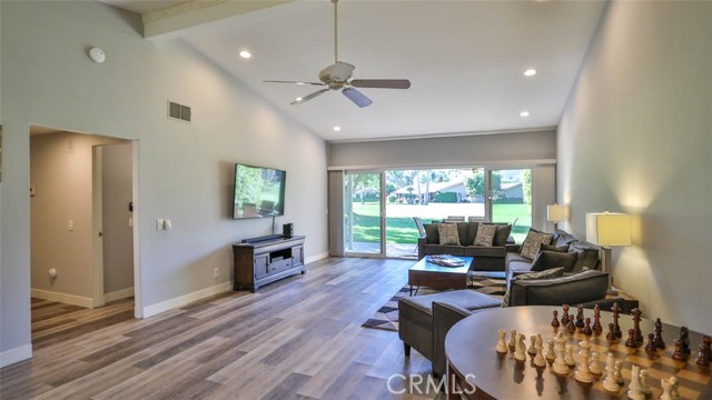 49171 Washington Street, La Quinta CA: https://media.crmls.org/medias/441a65c4-df88-4410-8c78-b5b7580db92c.jpg