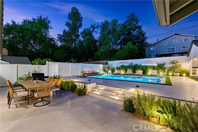 Detail Gallery Image 45 of 75 For 22269 Avenue San Luis, Woodland Hills,  CA 91364 - 5 Beds | 5/1 Baths