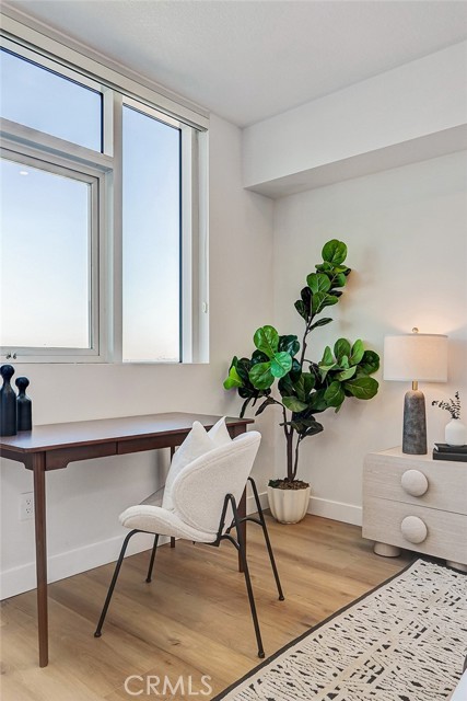 Detail Gallery Image 35 of 55 For 13600 Marina Pointe Dr #905,  Marina Del Rey,  CA 90292 - 2 Beds | 2/1 Baths