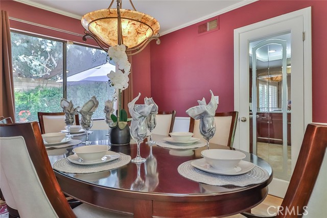 Detail Gallery Image 14 of 60 For 23050 Humming Bird Way, Calabasas,  CA 91302 - 4 Beds | 2/1 Baths