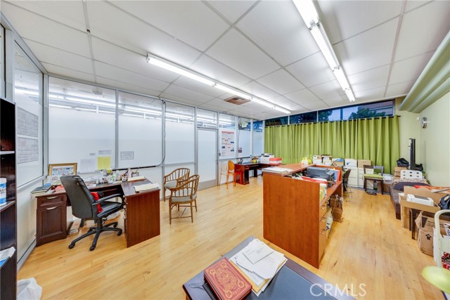 118 E Live Oak Avenue, Arcadia, California 91006, ,Commercial Sale,For Sale,118 E Live Oak Avenue,CRAR25082626
