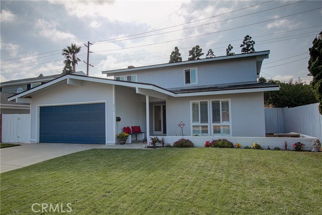 615 Faye Lane, Redondo Beach, California 90277, 4 Bedrooms Bedrooms, ,2 BathroomsBathrooms,Residential,Sold,Faye,SB19217098