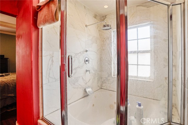 Detail Gallery Image 10 of 20 For 6355 Peach Ave, Van Nuys,  CA 91411 - 3 Beds | 1 Baths