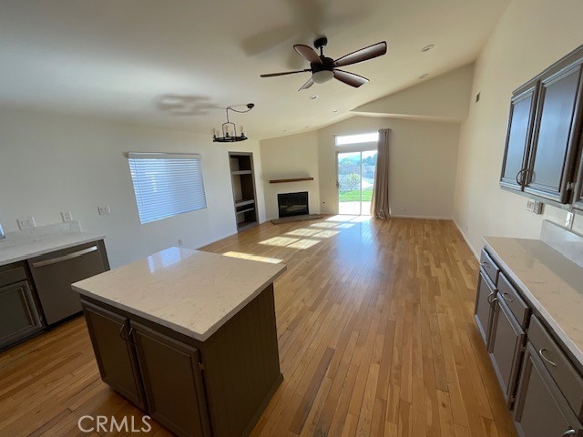 Detail Gallery Image 6 of 23 For 25858 Webster, Stevenson Ranch,  CA 91381 - 3 Beds | 2 Baths