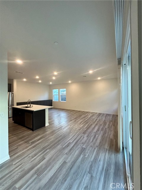 Detail Gallery Image 8 of 29 For 1357 Palo Verde, Vista,  CA 92083 - 3 Beds | 2/1 Baths