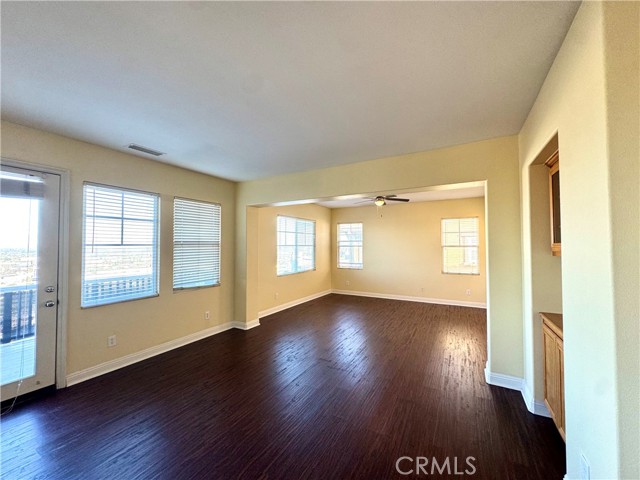 Detail Gallery Image 16 of 30 For 2541 Hillcrest St, Signal Hill,  CA 90755 - 4 Beds | 4 Baths