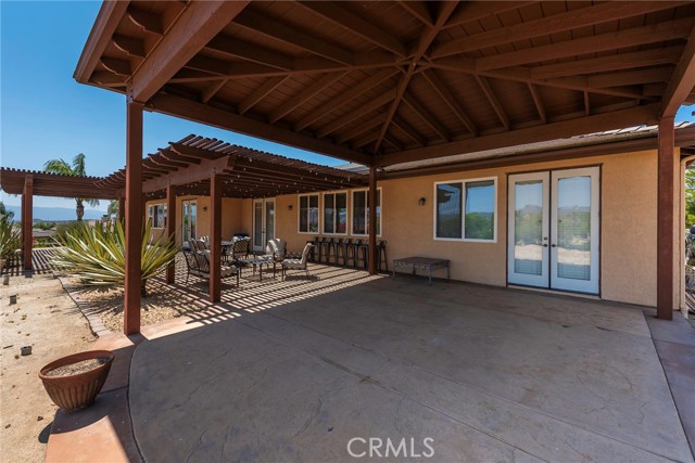 16767 Eagle Peak Road, Riverside CA: https://media.crmls.org/medias/441dbb34-1583-497f-bb82-9044eac307fc.jpg