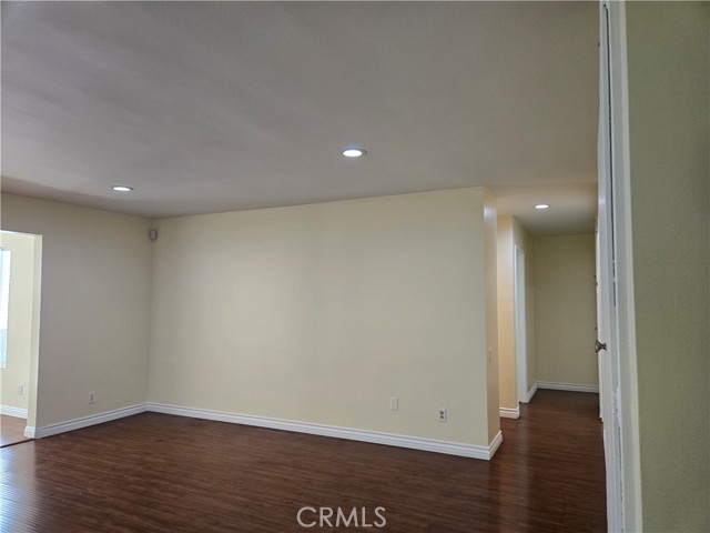 Detail Gallery Image 23 of 44 For 23395 Schoolcraft St, West Hills,  CA 91307 - 8 Beds | 5 Baths