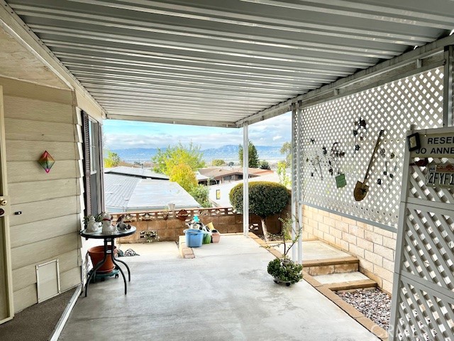3850 Atlantic Avenue, Highland CA: https://media.crmls.org/medias/441e142b-b307-49cb-963e-d93780b165aa.jpg
