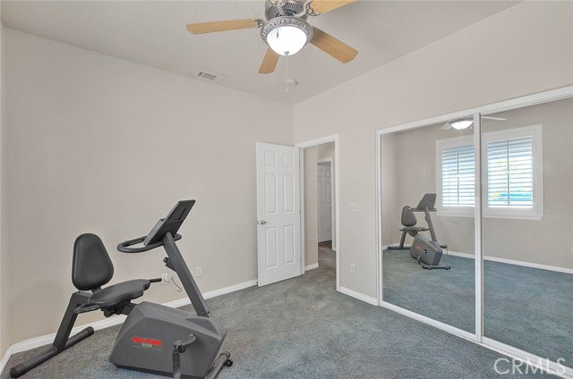 15095 Douglas Street, Apple Valley CA: https://media.crmls.org/medias/441ec93e-3e1e-4007-91c4-36230248a2fe.jpg