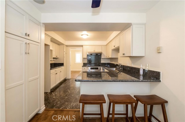 31 Via Sevilla, Rolling Hills Estates CA: https://media.crmls.org/medias/441f07d4-cefc-4eda-8612-d2f8216967a2.jpg
