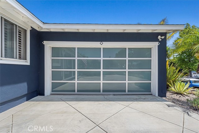 7135 W 91st Street, Los Angeles CA: https://media.crmls.org/medias/441f987b-d37f-44fe-97a2-ce4624e3b322.jpg