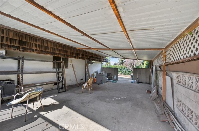 Detail Gallery Image 65 of 74 For 5867 E Club View, Fresno,  CA 93727 - 4 Beds | 2/1 Baths