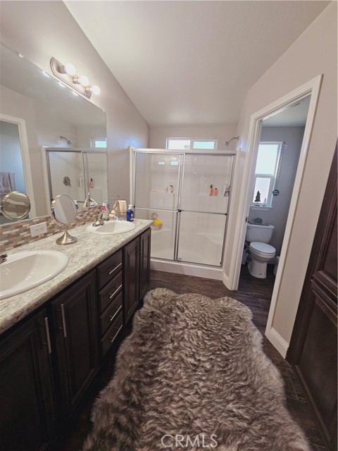 Detail Gallery Image 10 of 24 For 14000 El Evado Rd #70,  Victorville,  CA 92392 - 3 Beds | 2 Baths